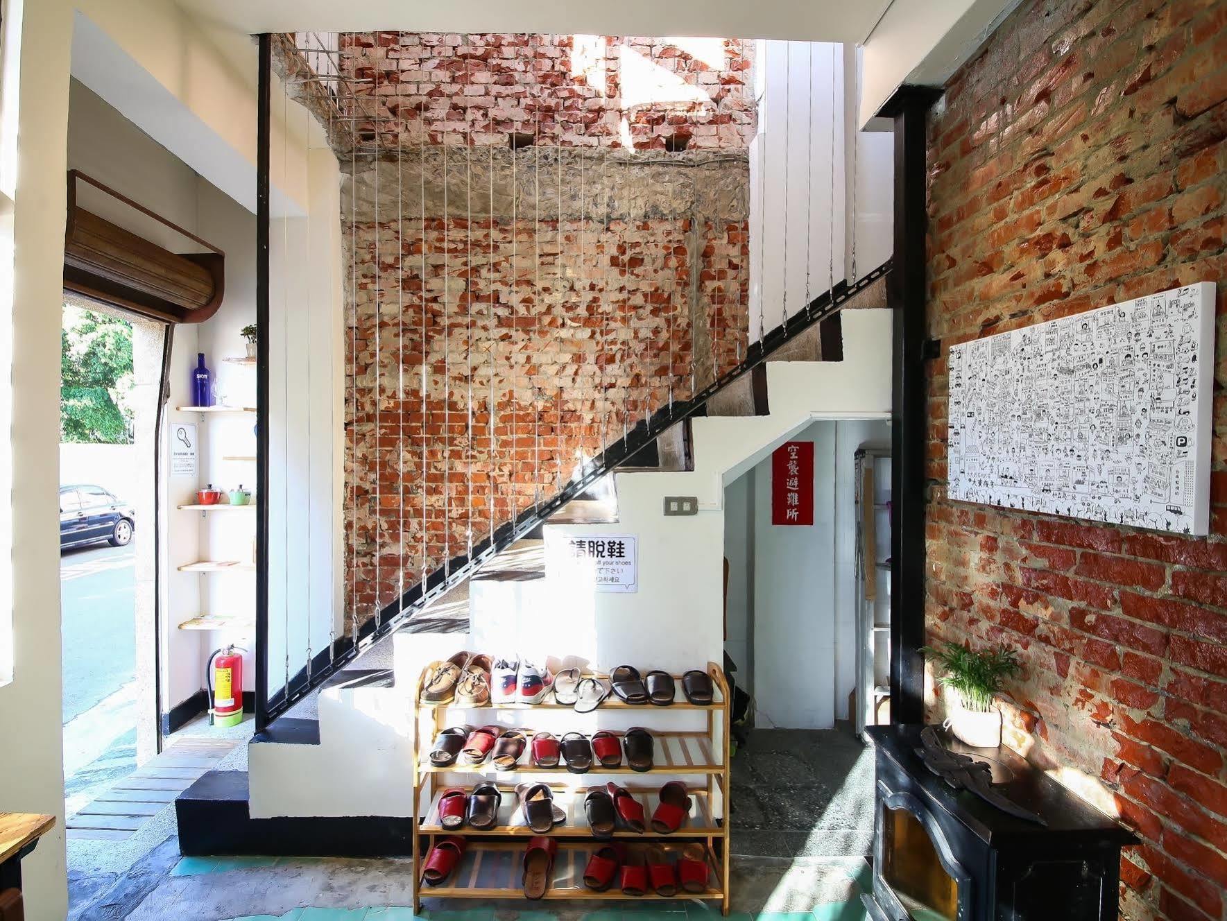 Albergue Meng Zi Bu _Dream Corner Tainan Exterior foto